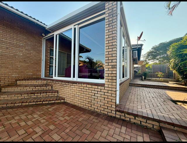 3 BEDROOM FREEHOLD FOR SALE IN MEER EN SEE
